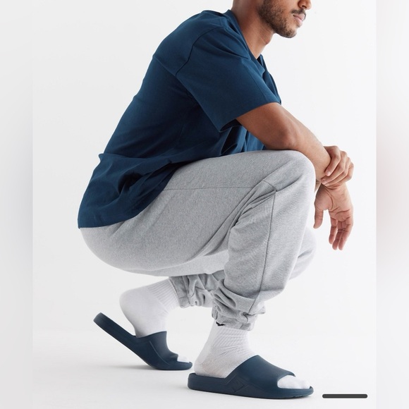 GYMSHARK Men’s Oversized Medium Rest Day T-Shirt Navy- NWT - Picture 2 of 5